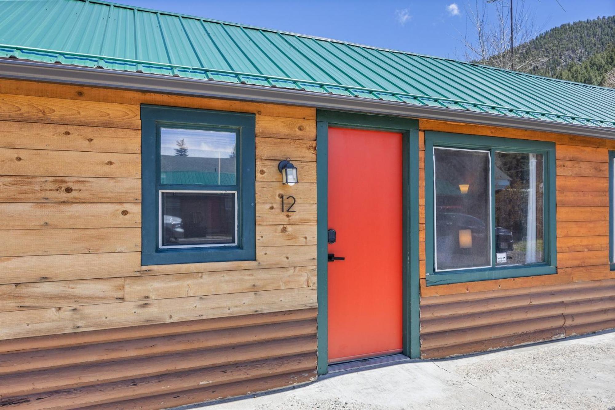 Lift Landing Hotel Idaho Springs Exterior photo
